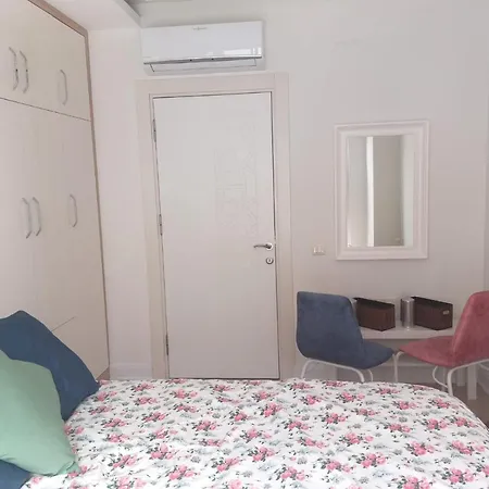 Aparthotel Esila Park *